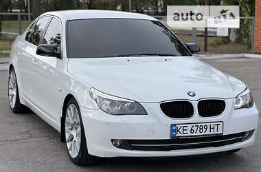 Седан BMW 5 Series 2008 в 