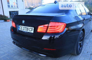 Седан BMW 5 Series 2012 в Чернівцях