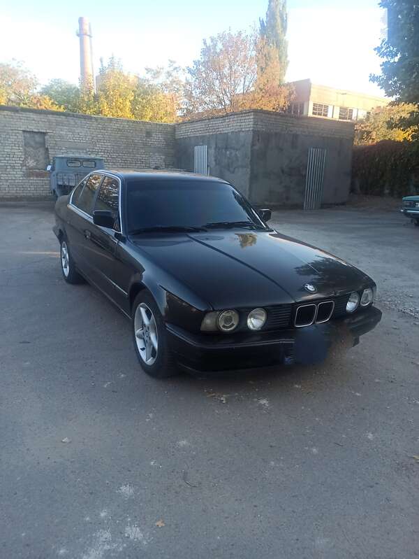 Седан BMW 5 Series 1992 в Костянтинівці