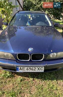 Универсал BMW 5 Series 1998 в Каменском