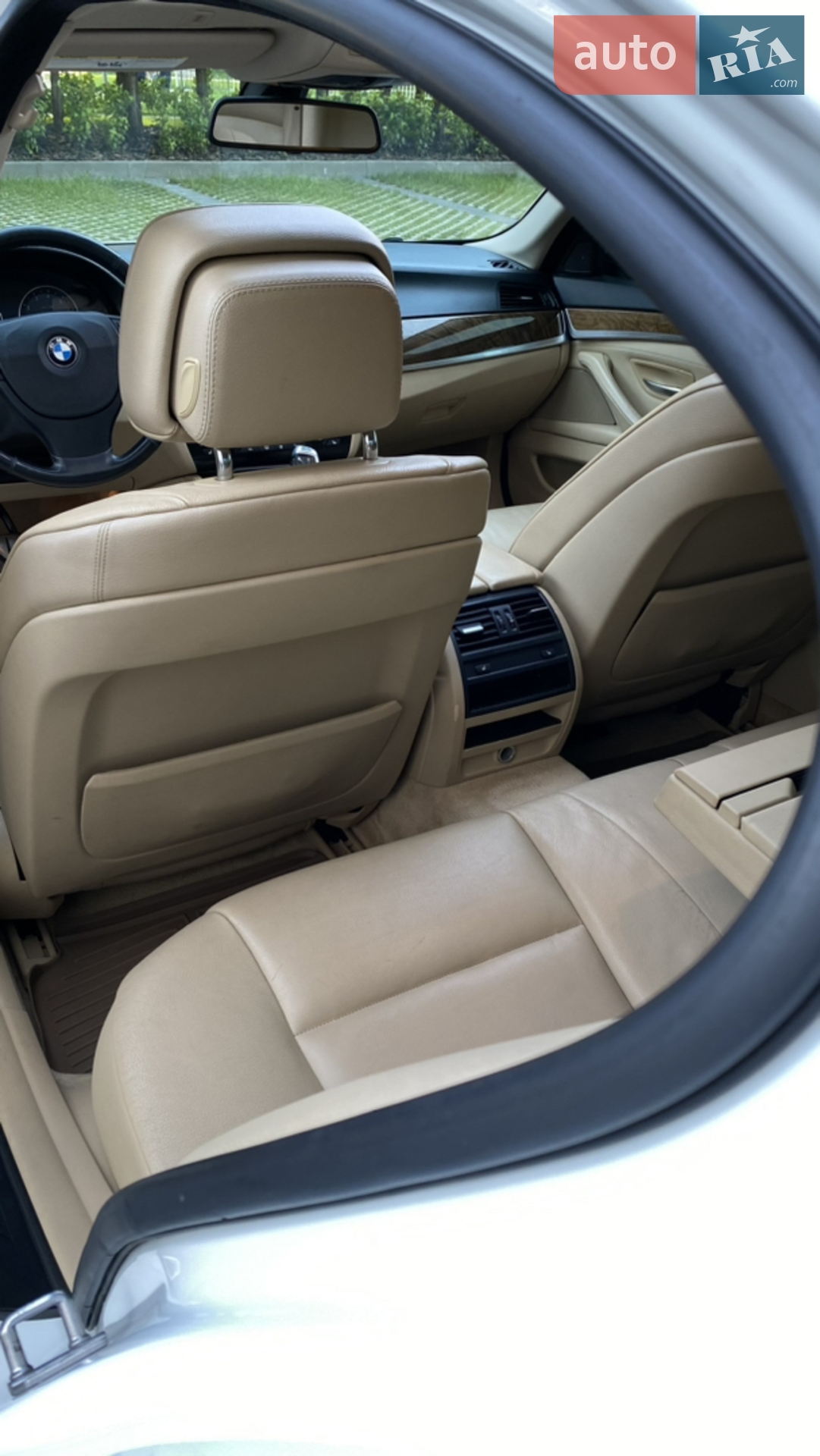 2010 BMW 5er - мініатюра 32