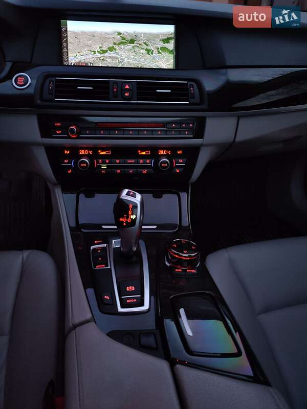 Універсал BMW 5 Series 2011 в Новоселиці фото 16 Універсал BMW 5 Series 2011 в Новоселиці