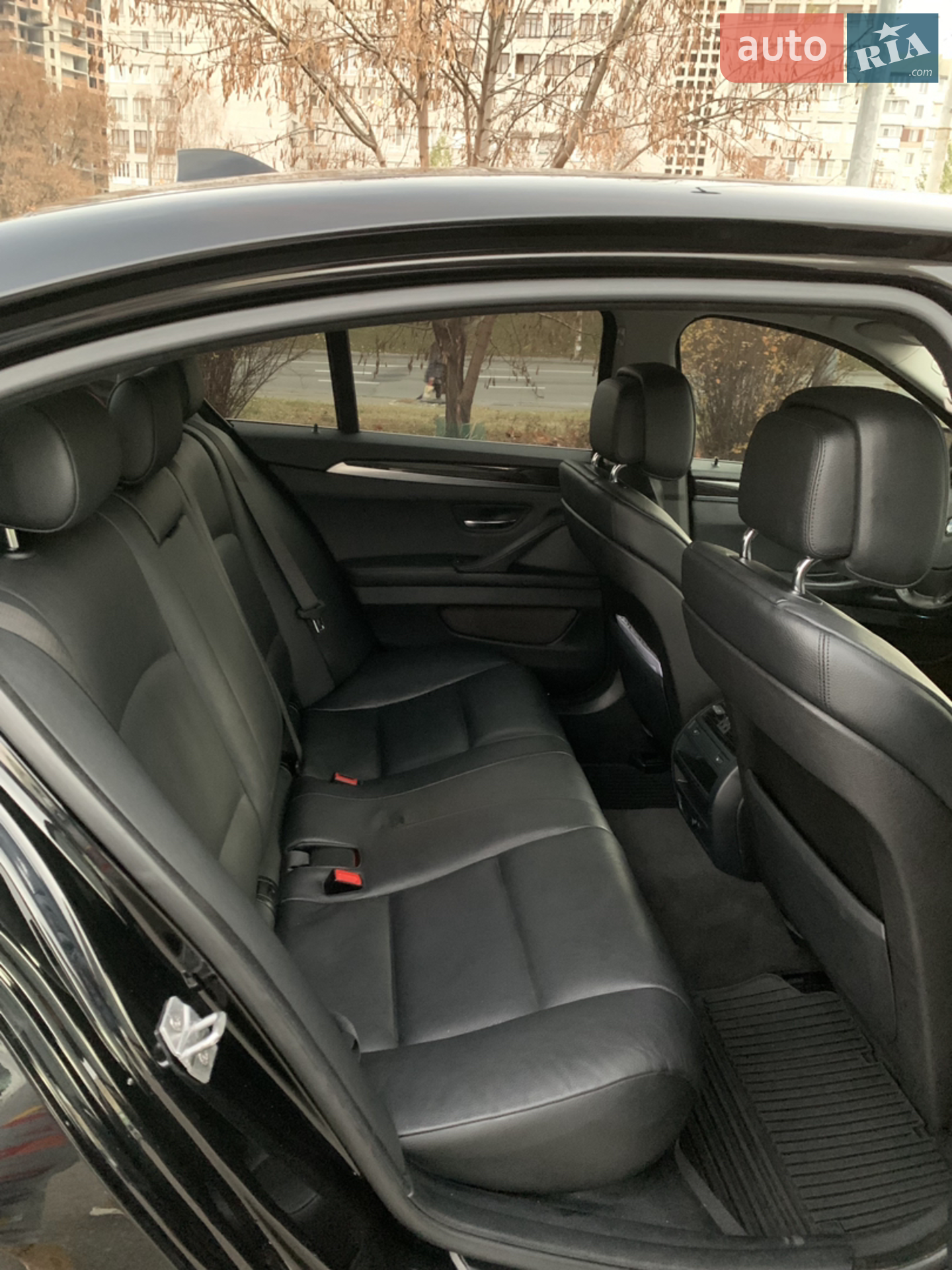 2012 BMW 5er - мініатюра 11