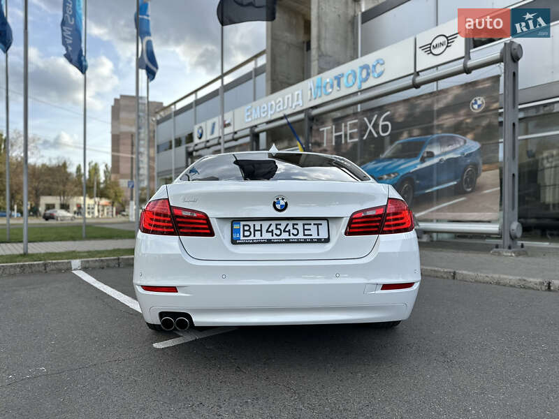 Седан BMW 5 Series 2014 в Одессе