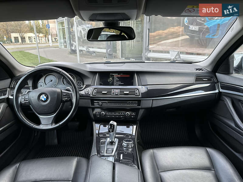 Седан BMW 5 Series 2014 в Одессе