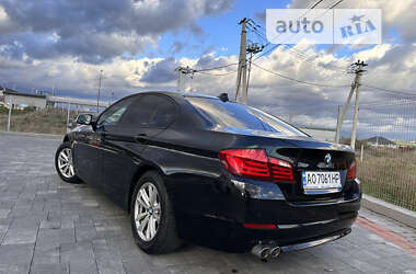 Седан BMW 5 Series 2013 в Хусті