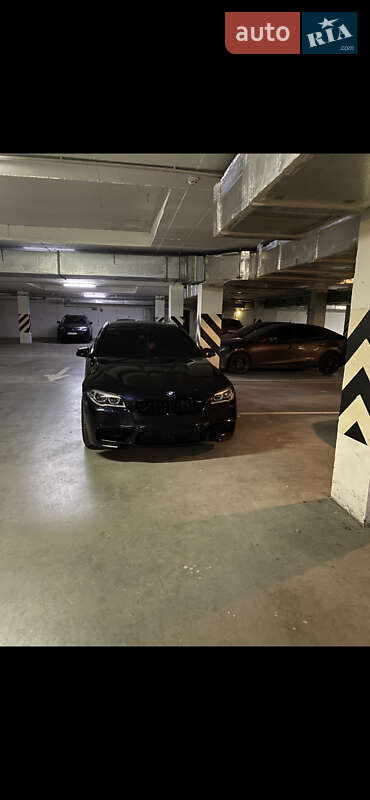 Седан BMW 5 Series 2012 в Кременчуге