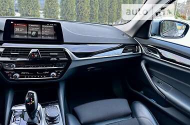 Седан BMW 5 Series 2017 в Киеве