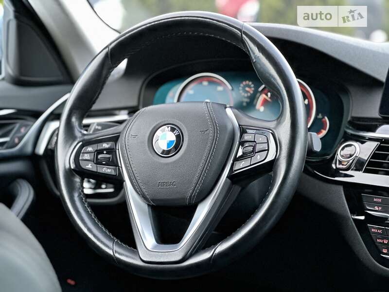 Седан BMW 5 Series 2017 в Киеве фото 17 Седан BMW 5 Series 2017 в Киеве