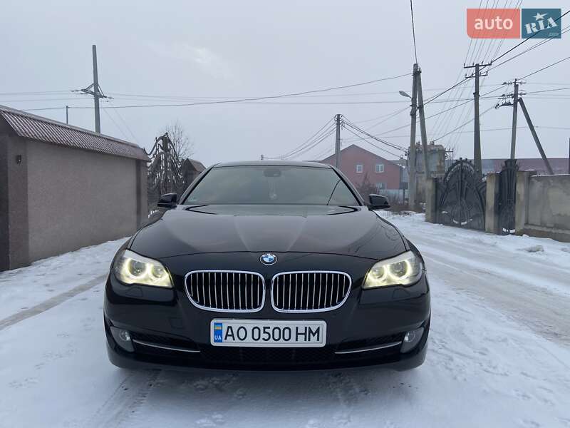 Седан BMW 5 Series 2010 в Тячеве фото 11 Седан BMW 5 Series 2010 в Тячеве