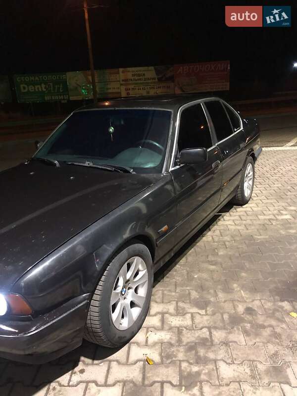 Седан BMW 5 Series 1995 в Первомайске