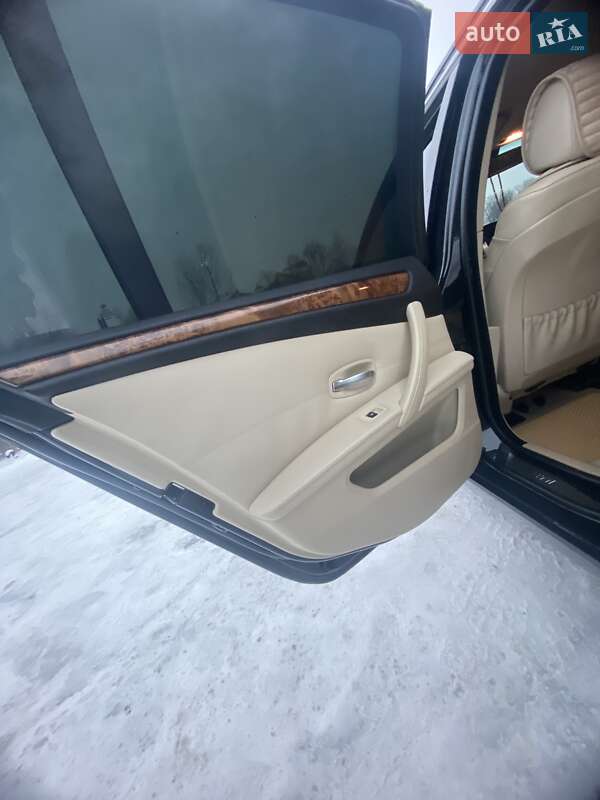 Універсал BMW 5 Series 2007 в Звягелі