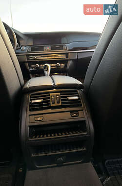 Седан BMW 5 Series 2012 в 