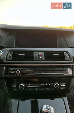 Седан BMW 5 Series 2012 в 