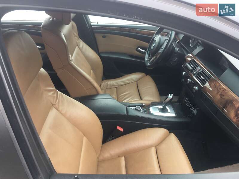 Седан BMW 5 Series 2008 в Рівному
