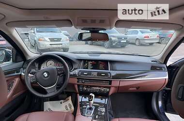 Седан BMW 5 Series 2014 в Львові