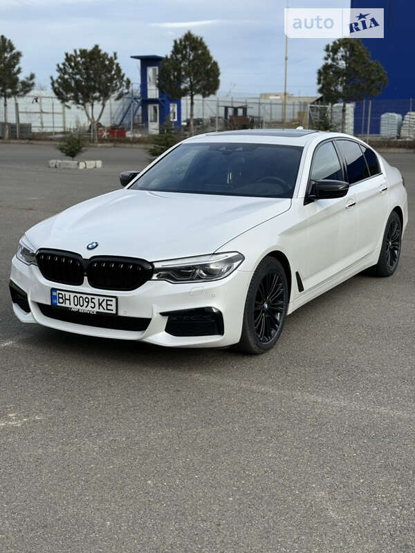 Седан BMW 5 Series 2017 в Киеве