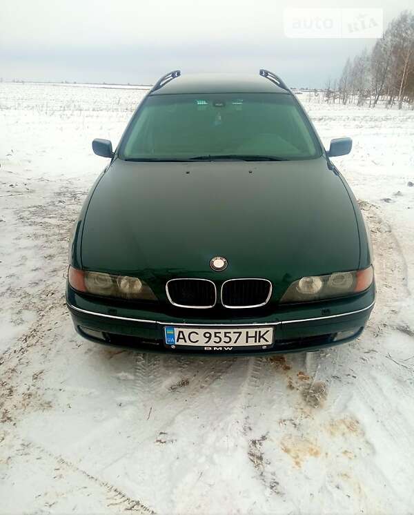 Універсал BMW 5 Series 2000 в Луцьку