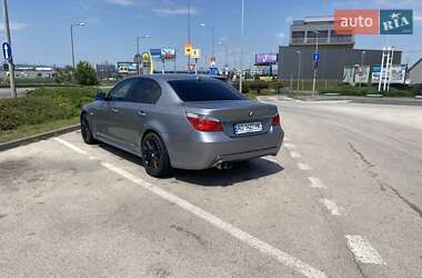 Седан BMW 5 Series 2006 в Сваляві