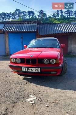 Седан BMW 5 Series 1990 в Мукачево