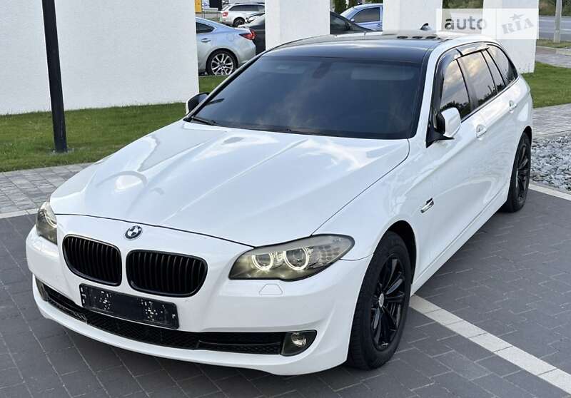 BMW 5 Series 2011