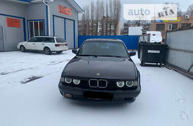 Седан BMW 5 Series 1988 в Черкасах