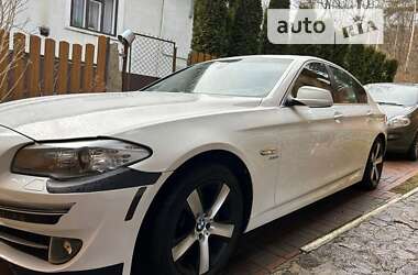 Седан BMW 5 Series 2012 в Стрые