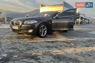 Седан BMW 5 Series 2012 в Хусте