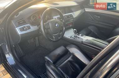 Седан BMW 5 Series 2012 в Хусте