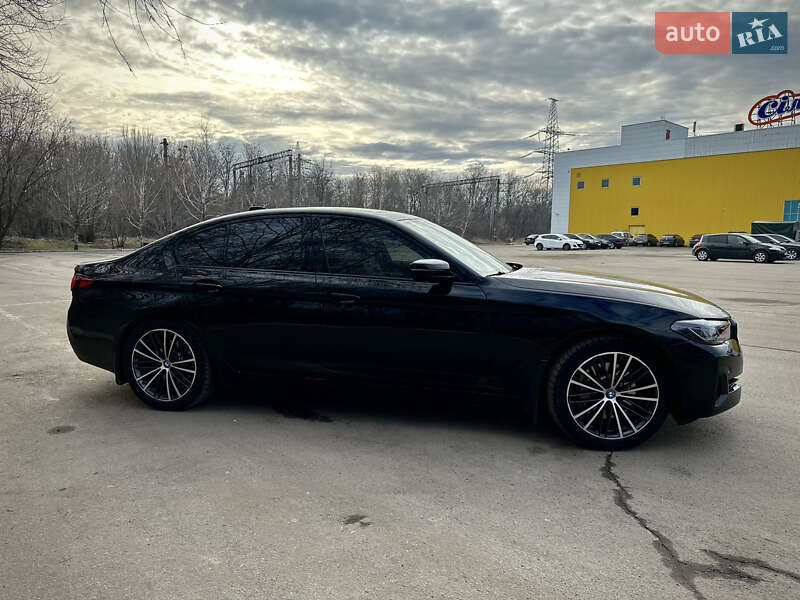 Седан BMW 5 Series 2022 в Запорожье