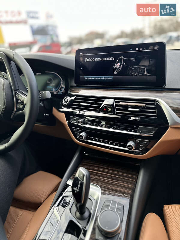 Седан BMW 5 Series 2022 в Запорожье