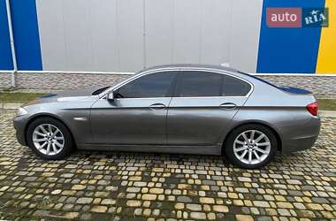 Седан BMW 5 Series 2011 в Сарнах