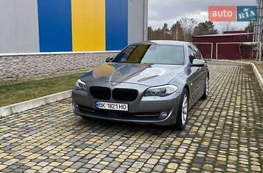 Седан BMW 5 Series 2011 в Сарнах