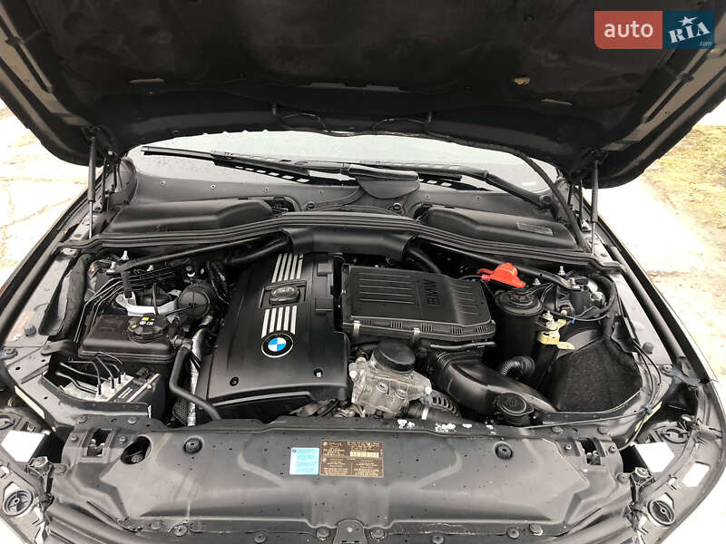 Седан BMW 5 Series 2009 в Харкові