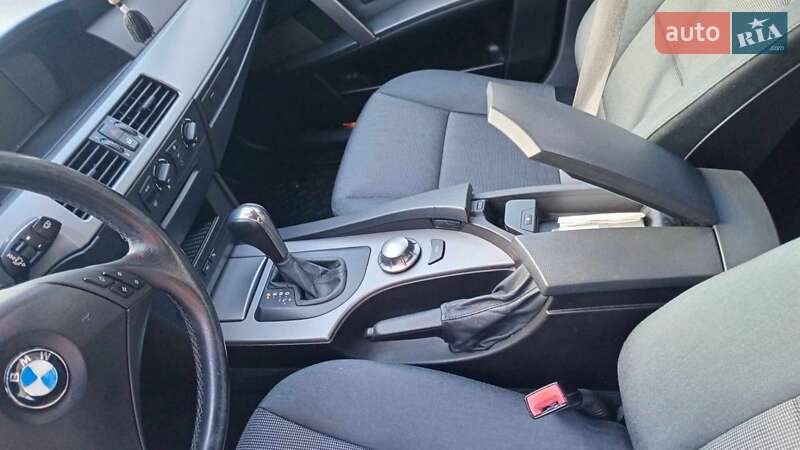 Седан BMW 5 Series 2004 в Ужгороде