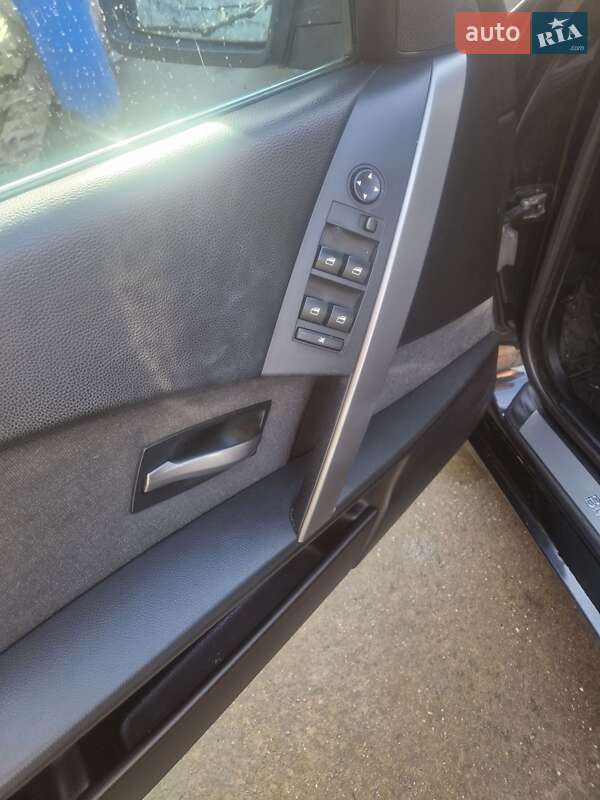 Седан BMW 5 Series 2004 в Ужгороде