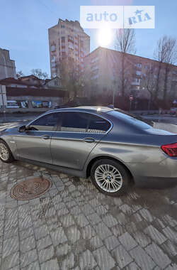 Седан BMW 5 Series 2015 в Тернополі