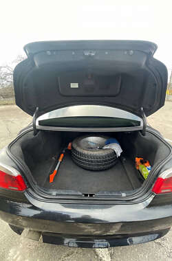 Седан BMW 5 Series 2006 в Березному