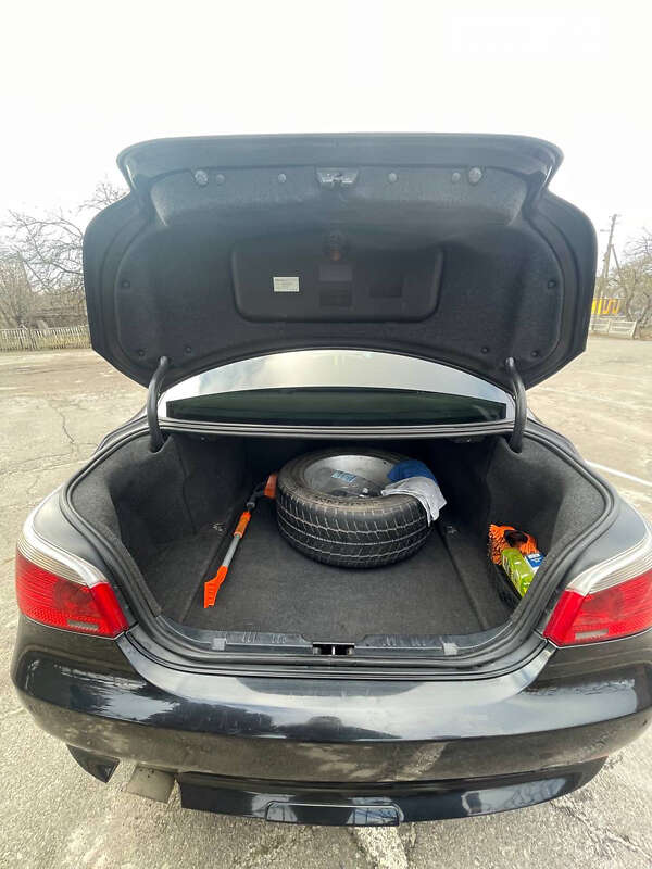 Седан BMW 5 Series 2006 в Березному фото 38 Седан BMW 5 Series 2006 в Березному