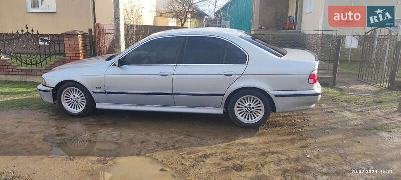 Седан BMW 5 Series 1996 в Калуші