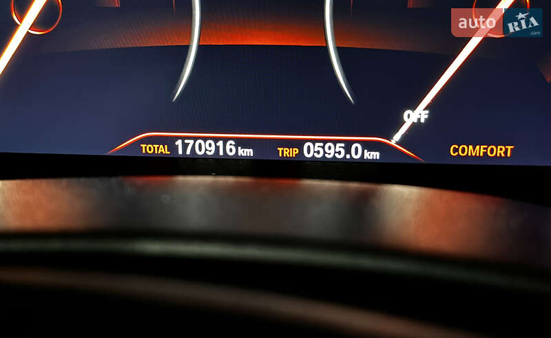 Седан BMW 5 Series 2017 в Києві