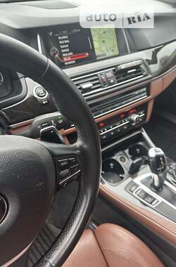 Седан BMW 5 Series 2015 в Луцьку
