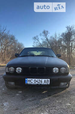 Седан BMW 5 Series 1992 в Пустомитах