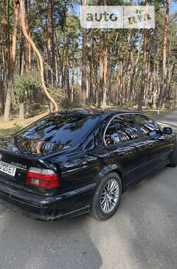 Седан BMW 5 Series 2000 в Кам'янці