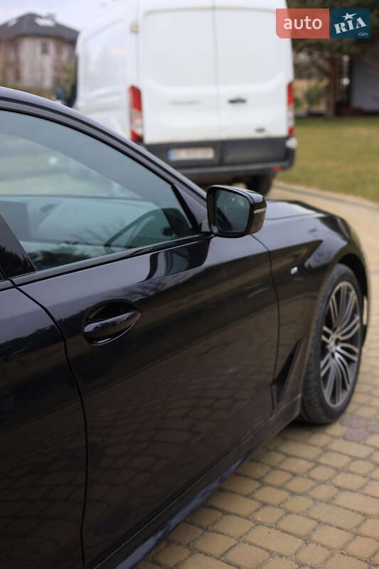 Седан BMW 5 Series 2018 в Львові