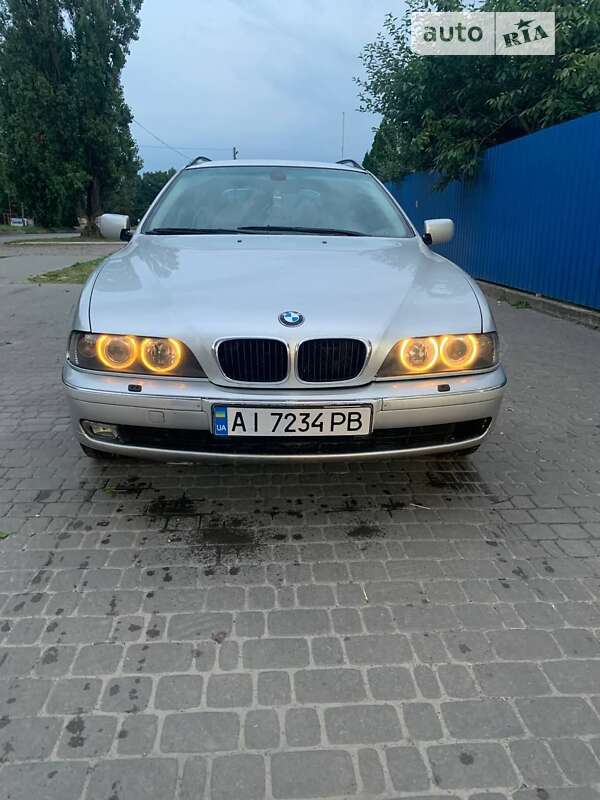 BMW 5 Series 2001
