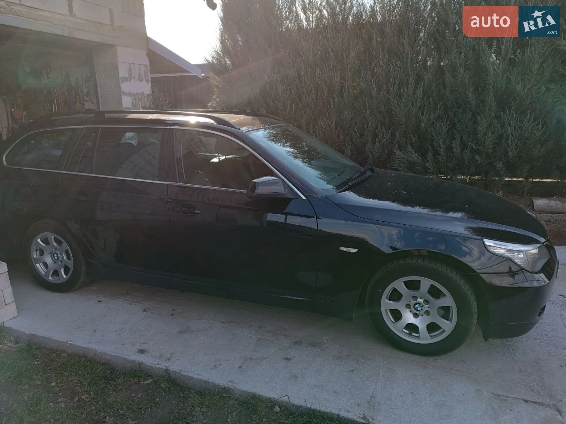 2010 BMW 5er - мініатюра 8