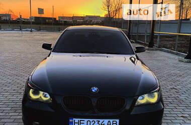 Седан BMW 5 Series 2004 в Киеве