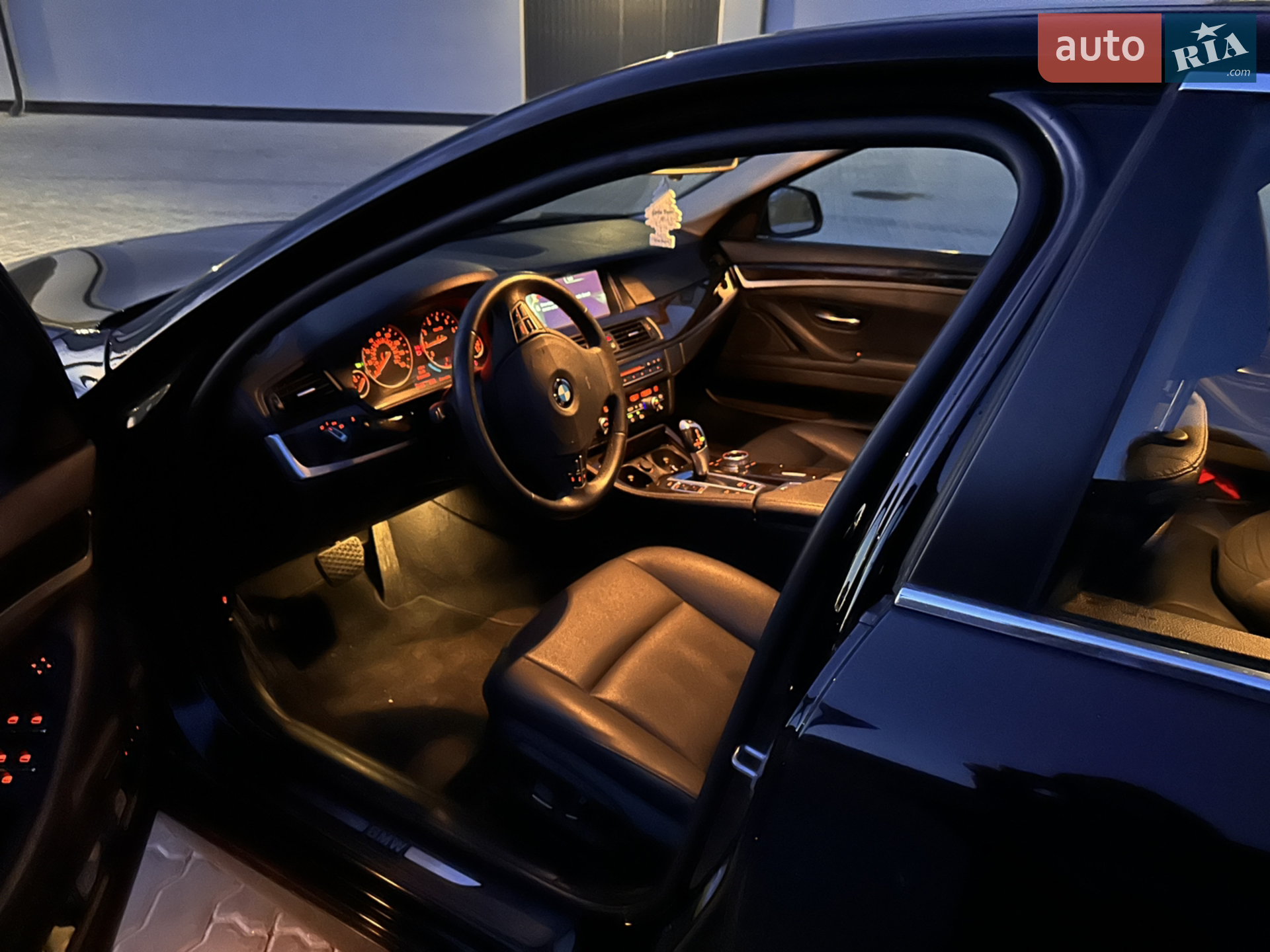 2014 BMW 5er - мініатюра 4
