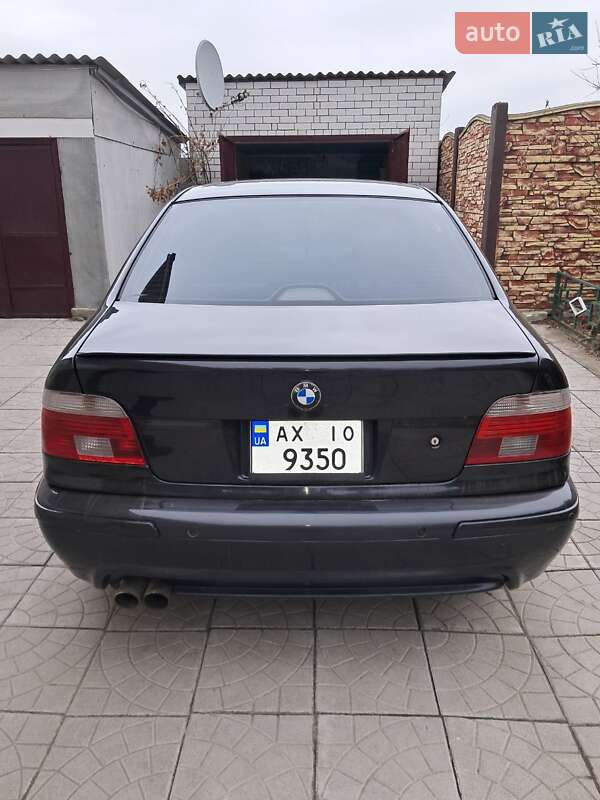 Седан BMW 5 Series 2000 в Золочеве